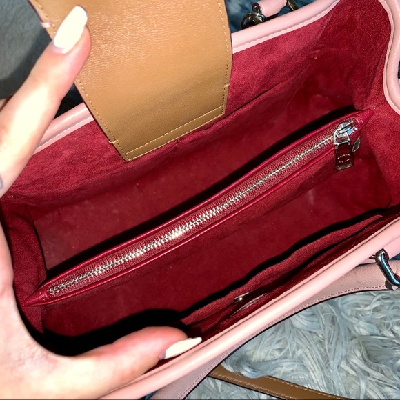 Coach Handbag - Picture 6 of 8